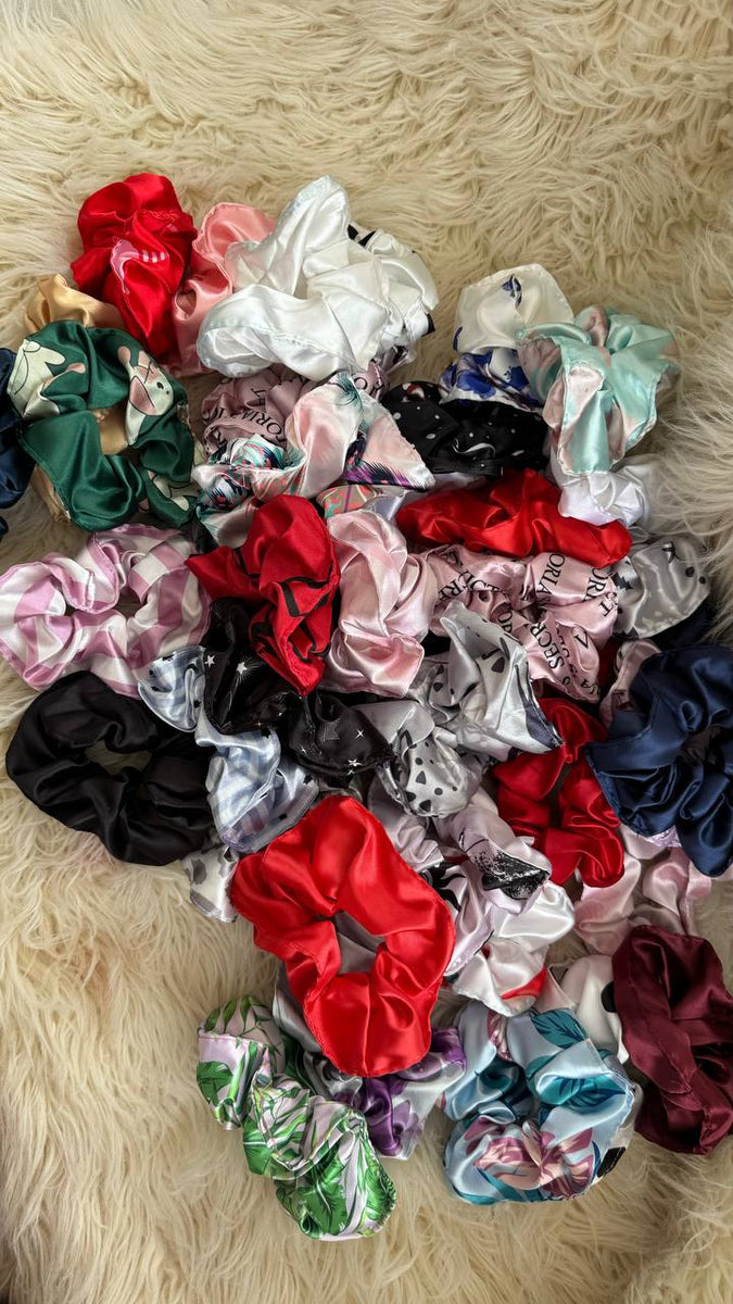 SCRUNCHIE EXTRAVAGANCE