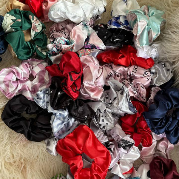 SCRUNCHIE EXTRAVAGANCE